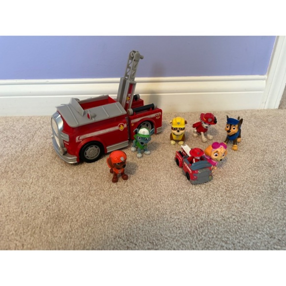 Bundle Paw Patrol Marshall Fire Truck Playset with 7 pups Figures